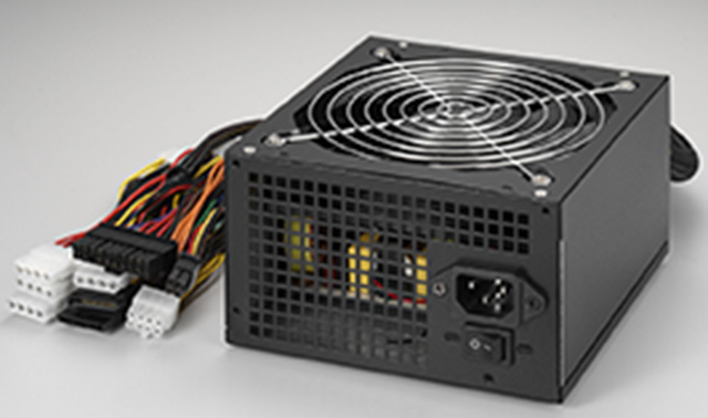 Netzteil ATX 750W+ Pin, 135mm Lüfter Schwarz